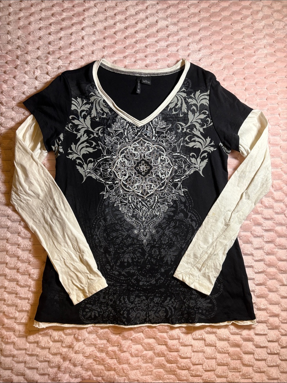 Y2K Boho Grunge Black Graphic Long Sleeve Top Ornate Medallion
